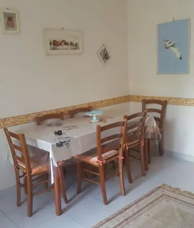 Apartament Vallechiara House